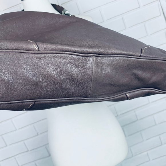 Talbots taupe pebbled leather boho shoulder bag - Picture 8 of 8